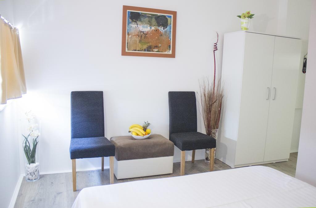 Guesthouse Vila Olivera Niska Banja Extérieur photo